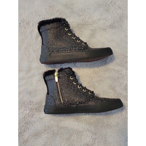 *Like New*Sperry Animal Print fur lined sneakers in women's size 5 - Picture 3 of 8